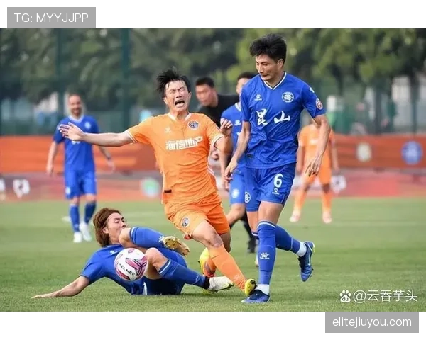 足球回传规则详解：裁判判罚与越位误区解析